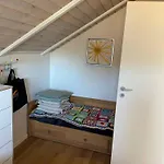 Cozy Summer House Near 埃贝尔托夫特